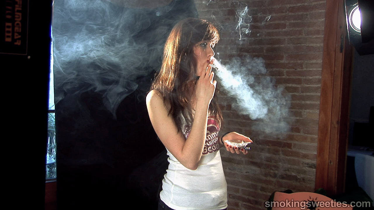 Nostril Exhales: the powerful smoking style