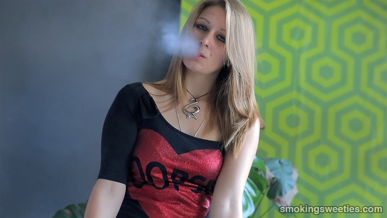Karina: Smoking Interview