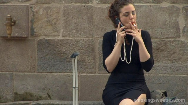 Monika: Smoking in town